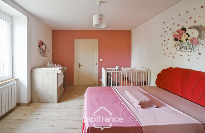 Maison de 190m² avec 2 logements indépendants - 4 chambres - terrain 1 220m² - vue Revermont — photo 4