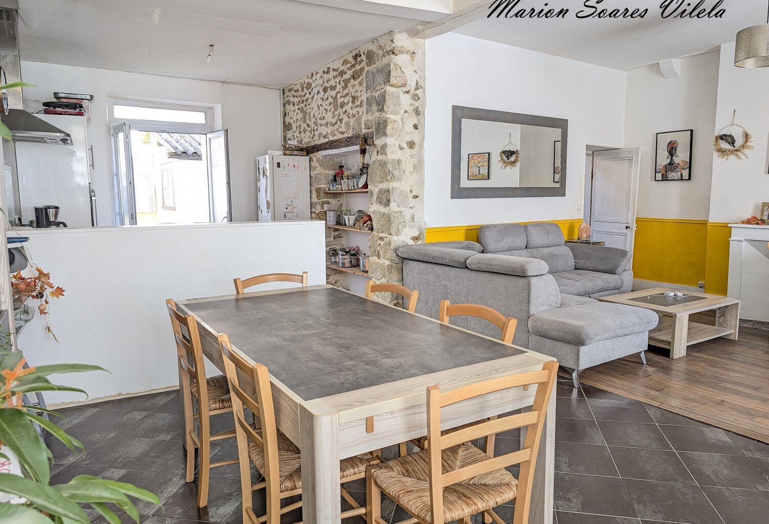 Maison de caractère de 99 m² avec cour + grenier aménageable — photo 1