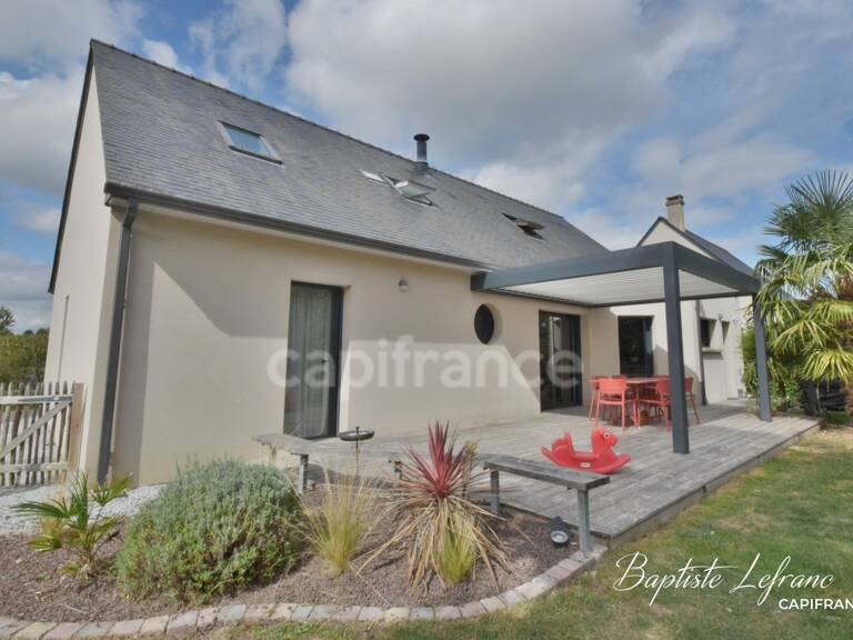 Maison familiale 5 chambres - 141 m² - 678 m² terrain — photo 1