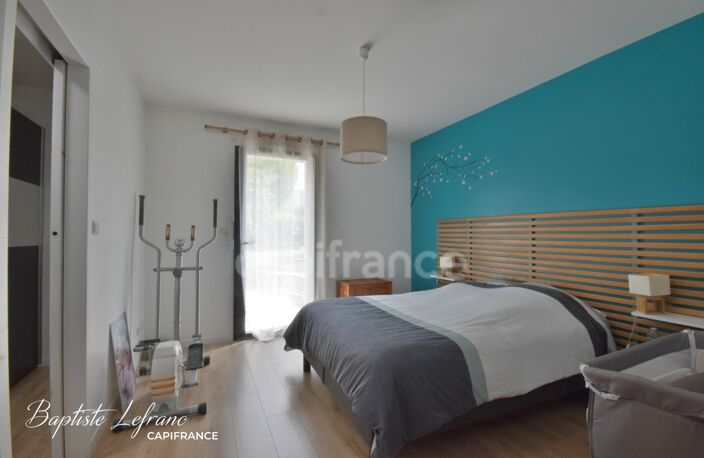 Maison familiale 5 chambres - 141 m² - 678 m² terrain — photo 5