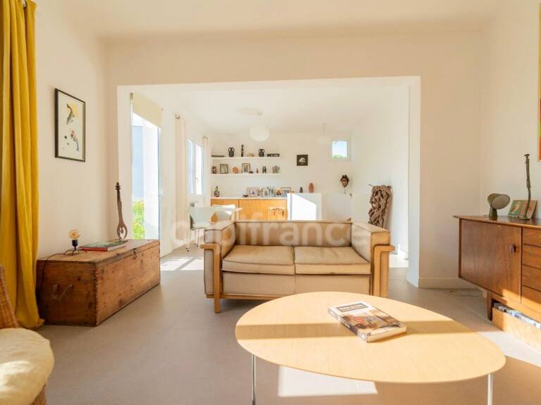 Maison à vendre 4 pièces HYERES (83) - La Capte - Jardin - Parkings - 300 m de la plage — photo 1
