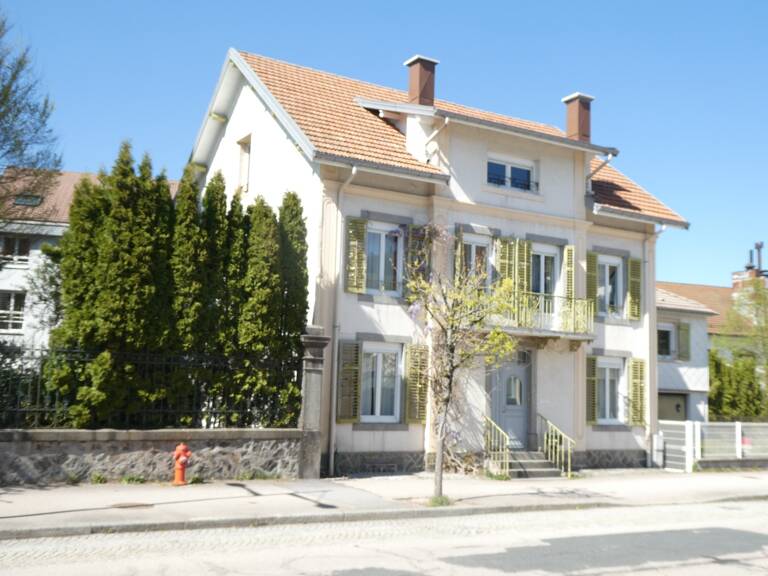 GERARDMER (88) à vendre maison bourgeoise T8  de 200m², terrain 200m² — photo 1