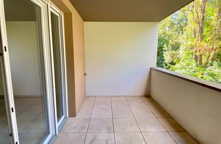 Dpt Hérault (34), à louer MONTPELLIER appartement T3 d'environ 63 m² avec terrasse de 12 m² — photo 4