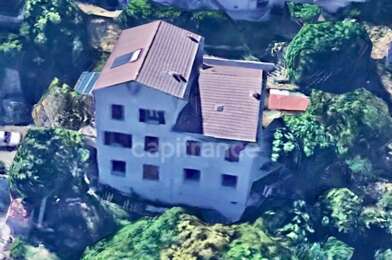 Maison 5 pièces 395900 €