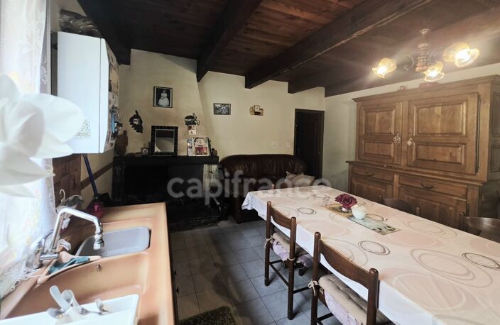 BORGO – Propriété à fort potentiel : 393 m² habitables + 2 980 m² de terrain – 395 000 € — photo 5