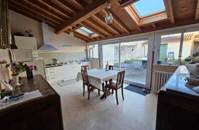 Maison à vendre 5 pièces SAUVETERRE DE GUYENNE (33) — photo du bien