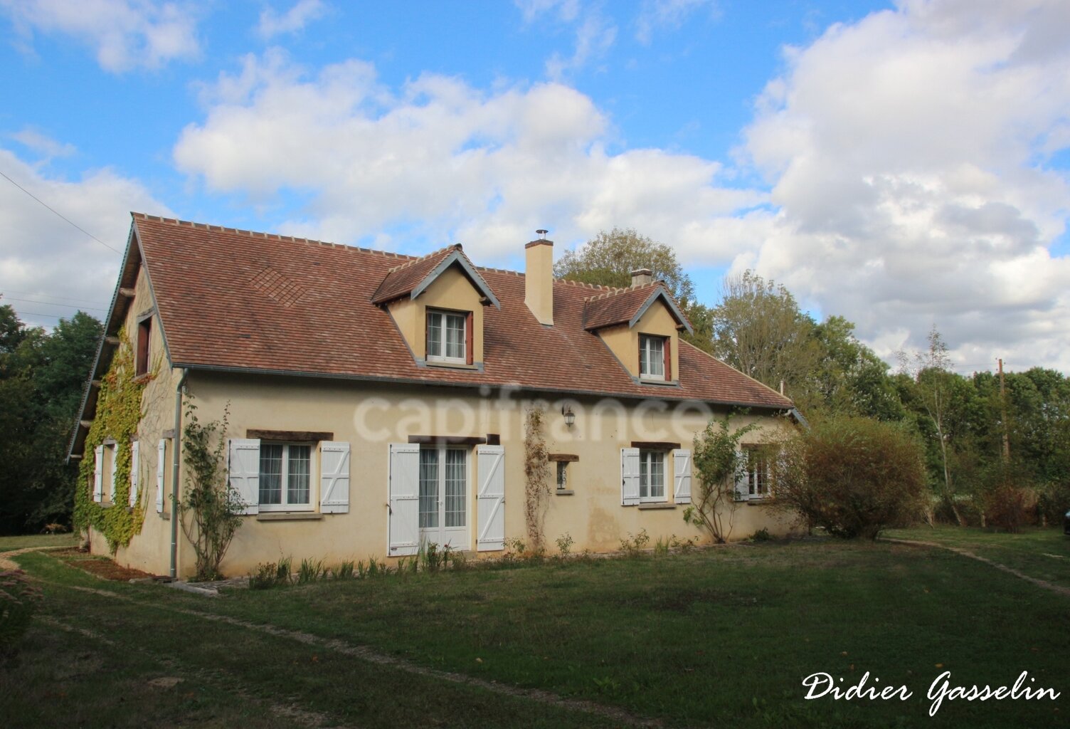 Maison normande rénovée  4 Chambres 139m² Terrain de 6120m²  REMALARD (61) — photo 1