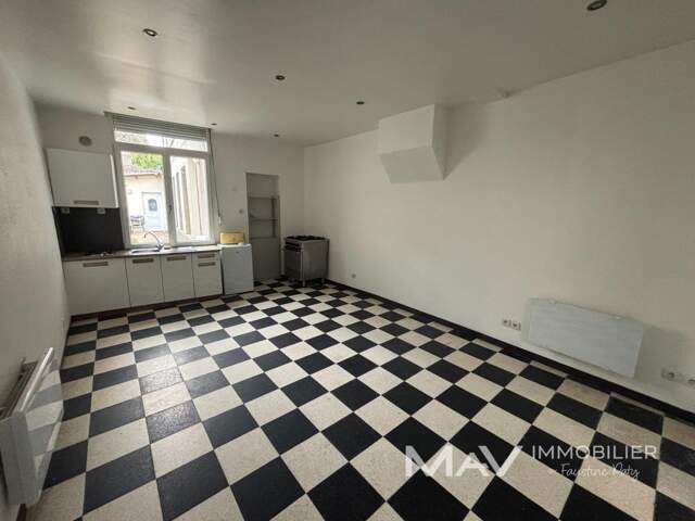 SAINT-OMER - T2 DE 37,71m² EN CENTRE VILLE — photo du bien