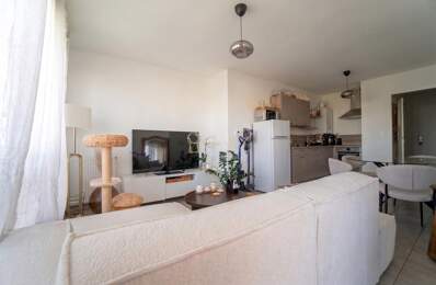 Vénissieux Appartement T2 balcon Garage — photo du bien