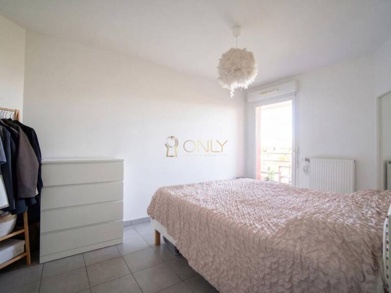 Vénissieux Appartement T2 balcon Garage — photo 1