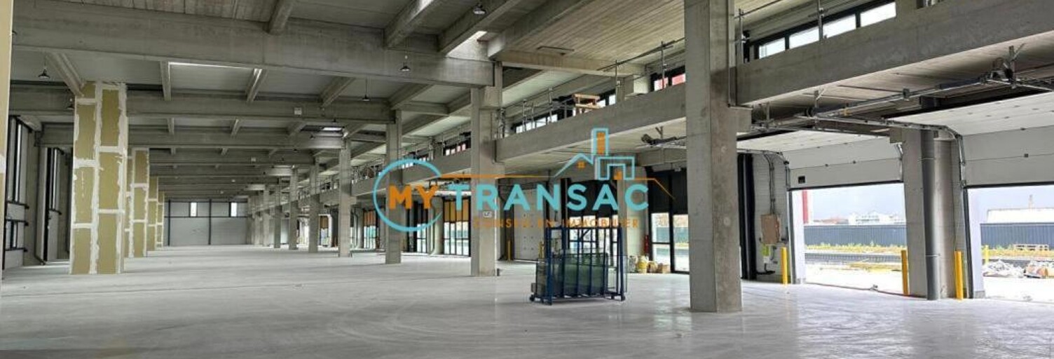 Local industriel  331 m² à louer à Bobigny (93000)