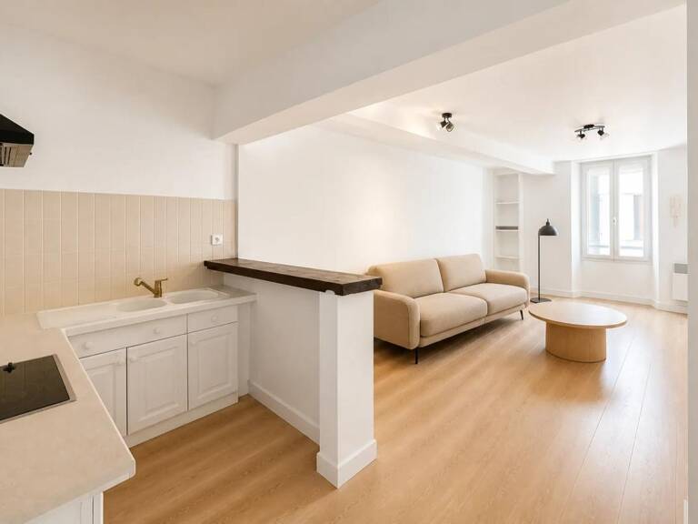 Appartement de 5 pièces de 85 m² à Miramont-de-Guyenne — photo 1