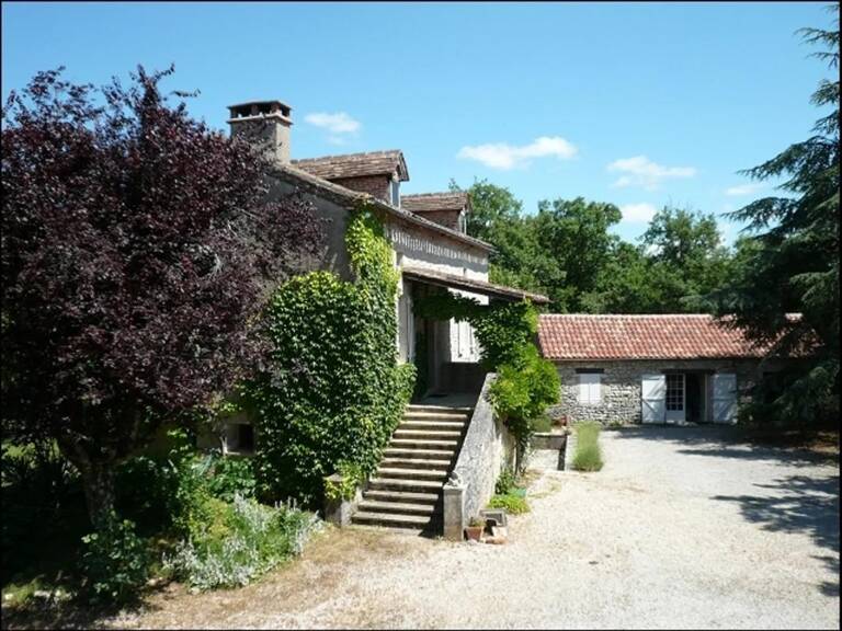 Ensemble immobilier, 375 m² dans le lot, proche St-Cirq-Lapopie — photo 1