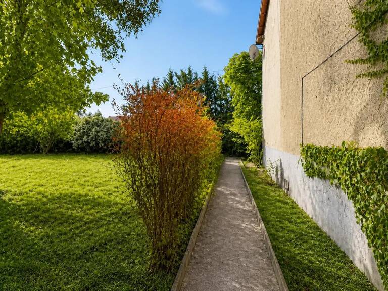 Maison de 6 pièces de 160 m² à Bord-Saint-Georges — photo 1