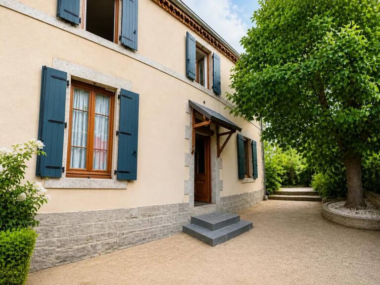 Maison de 6 pièces de 160 m² à Bord-Saint-Georges — photo 1