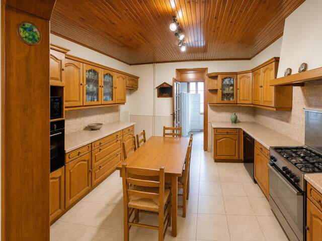 Maison de 6 pièces de 160 m² à Bord-Saint-Georges — photo du bien