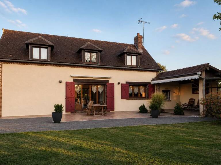 Maison de 5 pièces de 133 m² à Verneuil d'Avre — photo 1