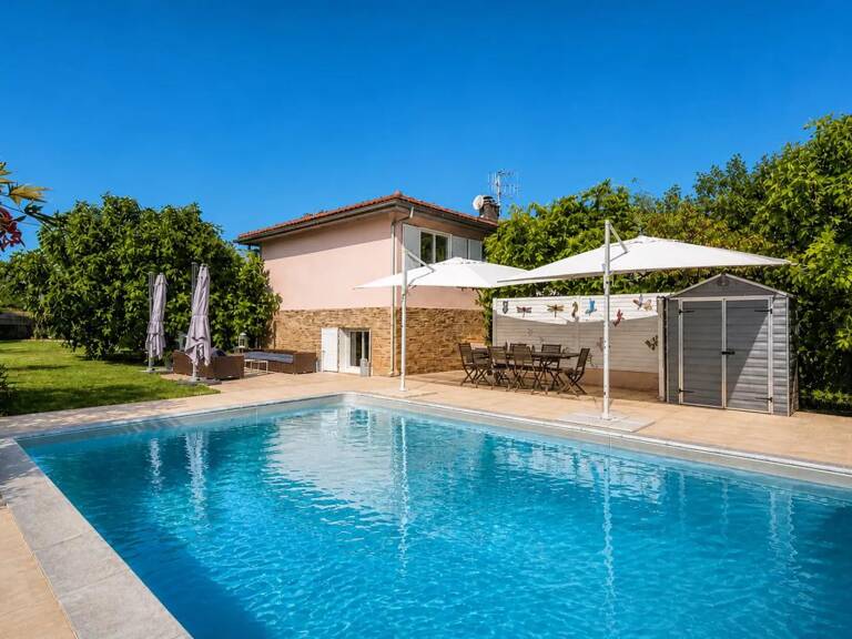 Maison de 8 pièces de 166 m² à Viry — photo 1