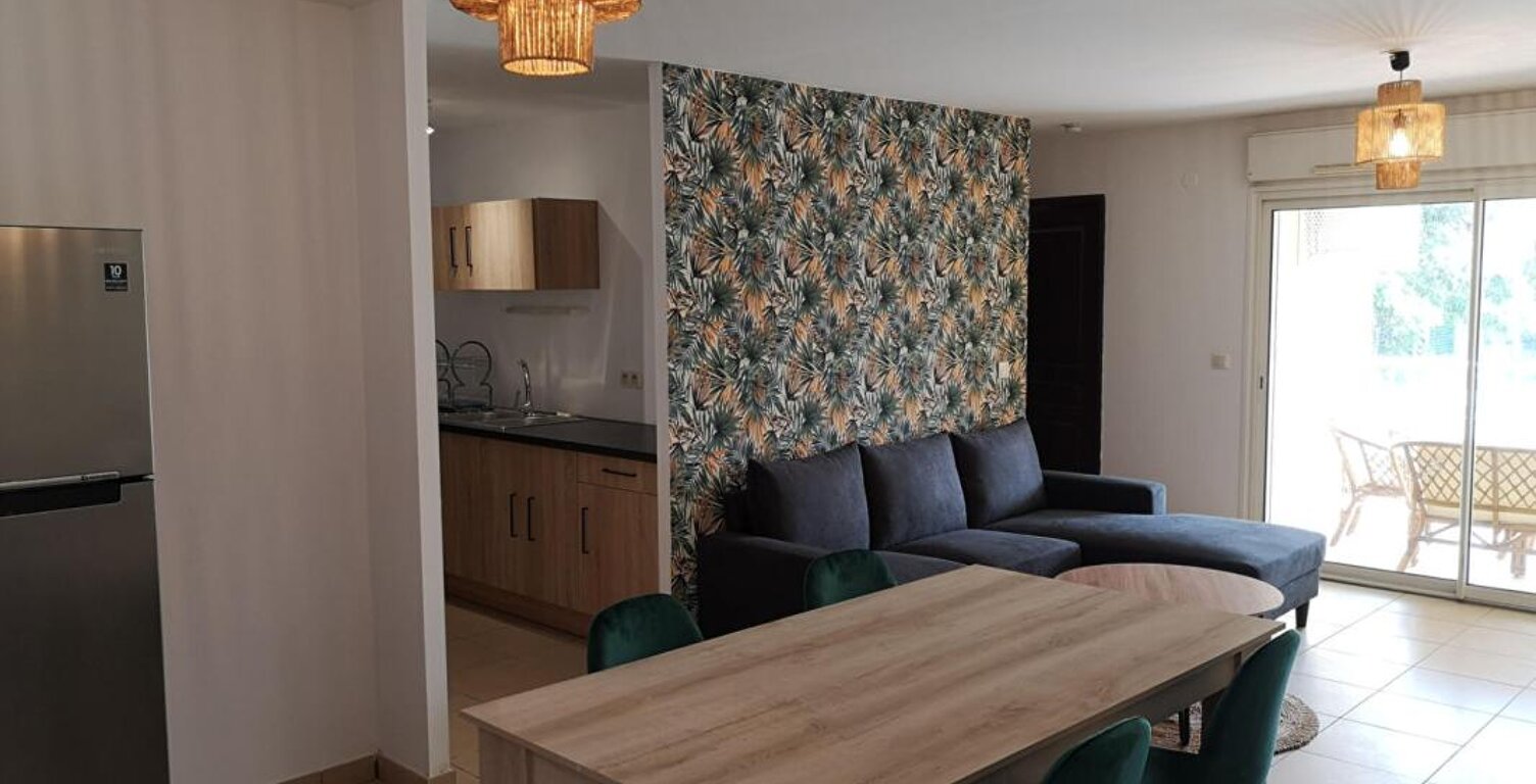 Appartement T2 Meublé - St Pierre — photo 1