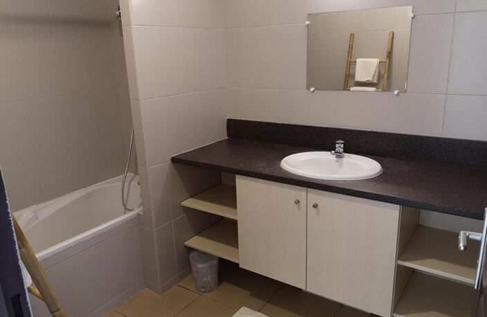 Appartement T2 Meublé - St Pierre — photo 5