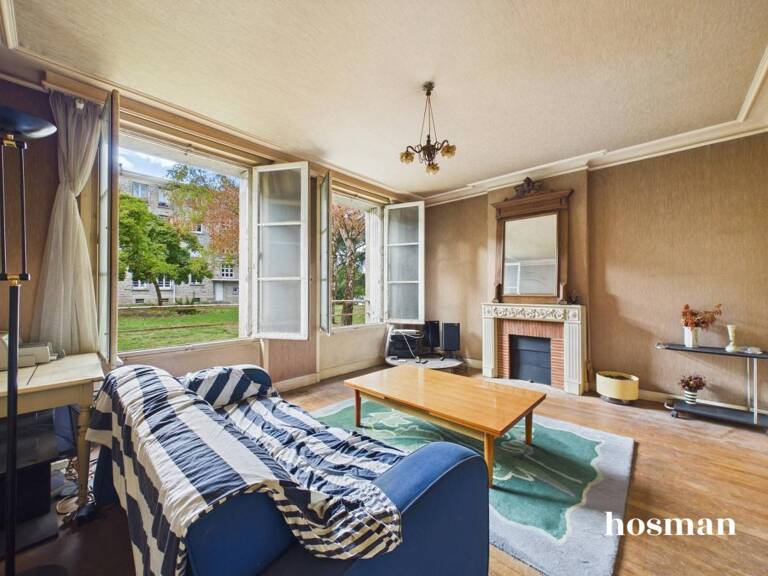 Appartement traversant 3 pièces de 70 m² à rénover - Rue d'Angoumois, Nantes — photo 1