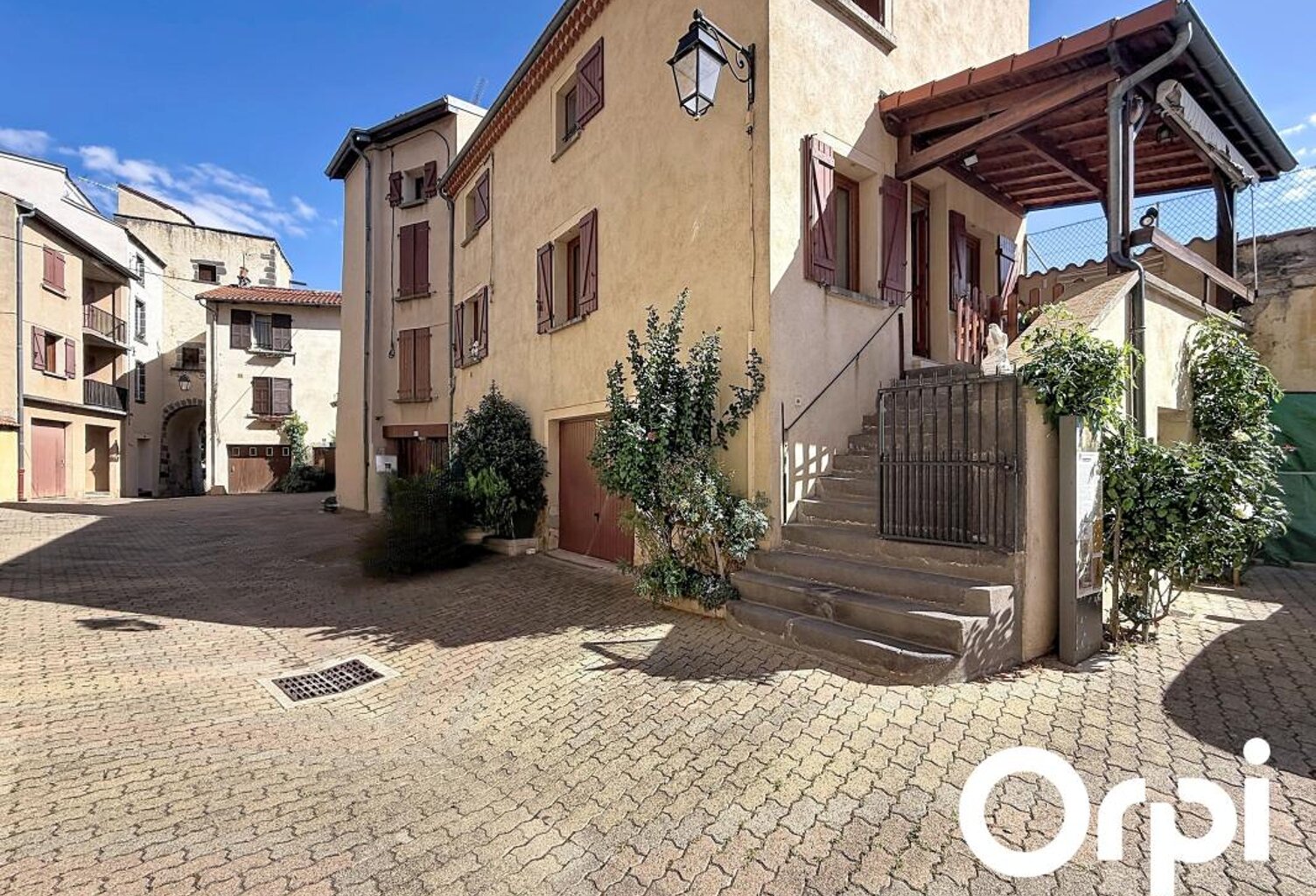 Maison À Vendre — photo 1