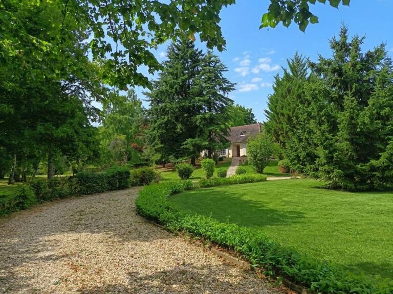 Maison À Vendre — photo 1
