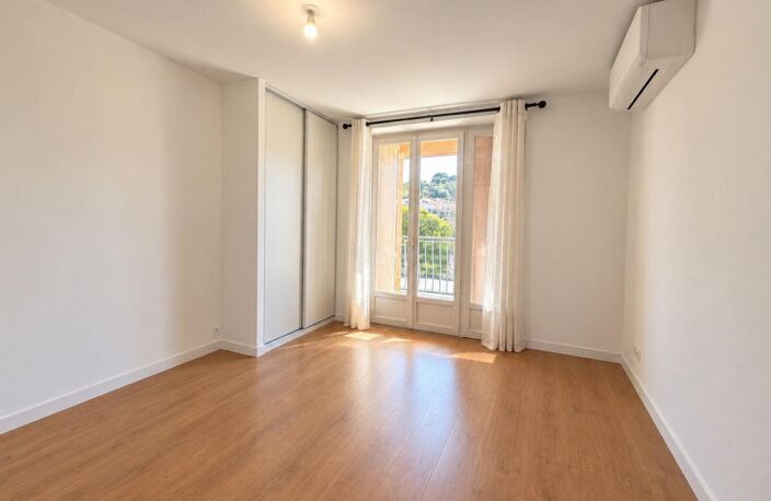 Appartement À Louer — photo 4