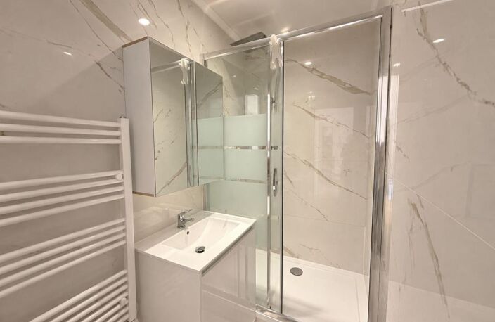 Appartement À Louer — photo 5