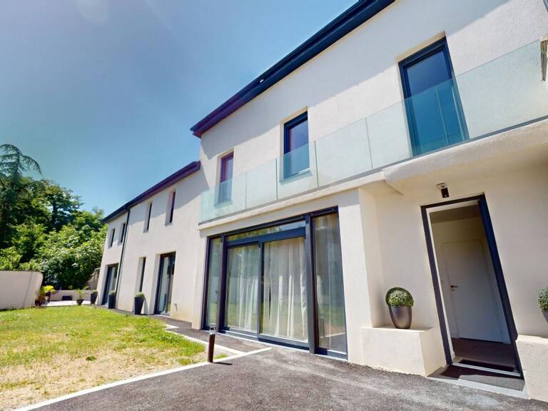 Maison À Vendre — photo 1