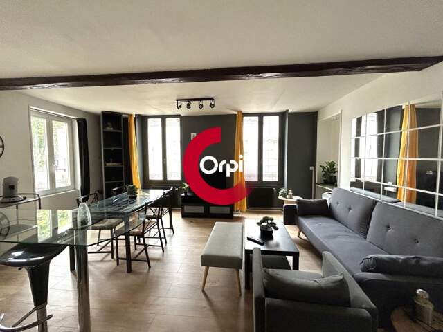 Appartement À Vendre — photo du bien