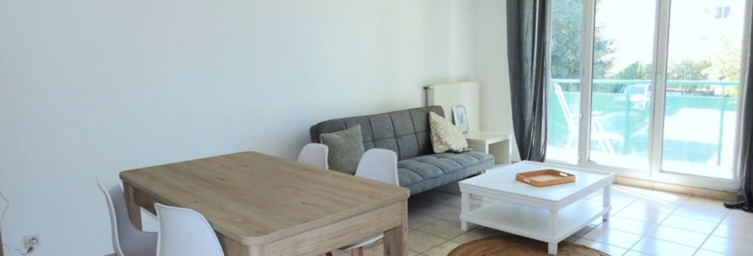 Appartement 1 Pièce 47 m² à louer à Saint-Genis-Laval (69230)