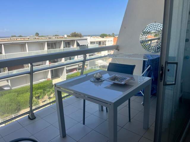 Studio à Louer — photo du bien