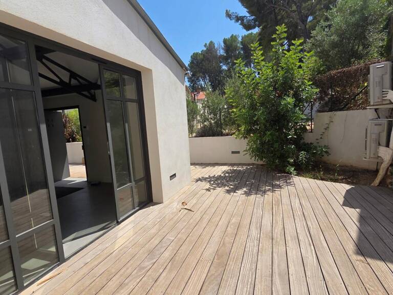 Maison neuve de plain pied dans résidence de grand standing à Balaguier 83500 sur la corniche de Tamaris — photo 1