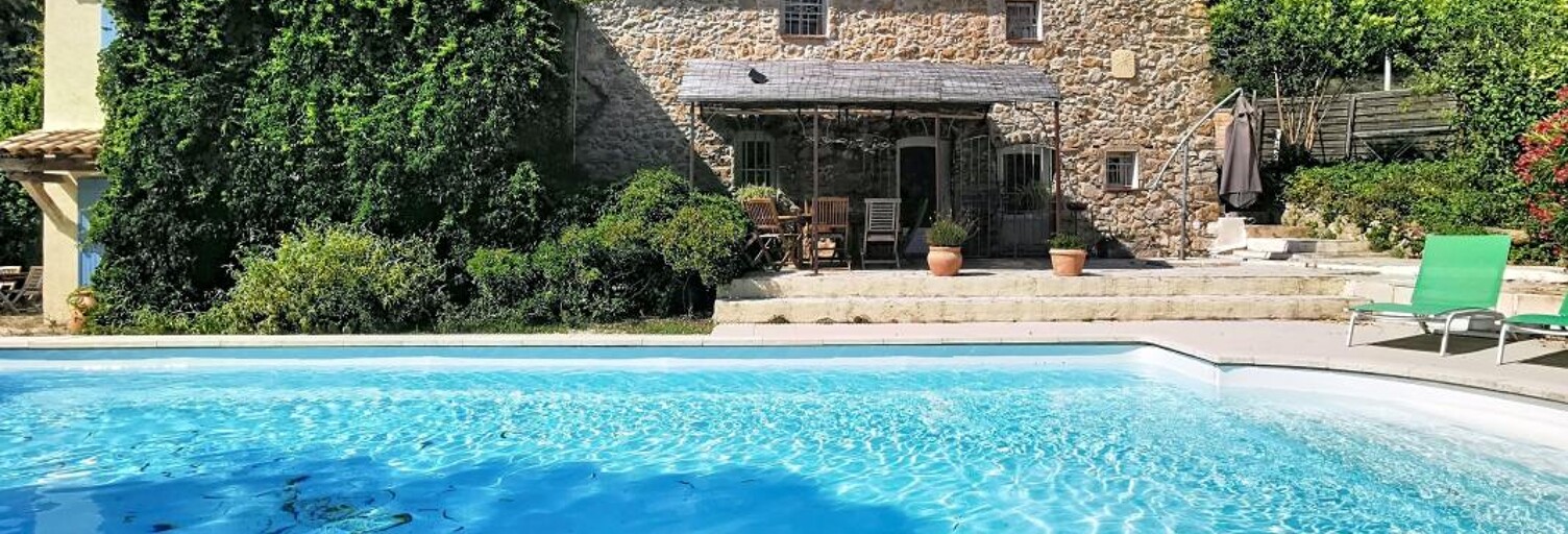 Maison 5 Pièces 160 m² à vendre à Évenos (83330)