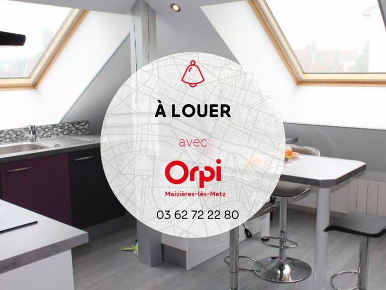 A LOUER - Studio entièrement meublé avec 62 m2 au sol — photo 1