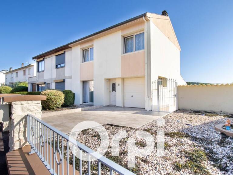 Maison À Vendre — photo 1