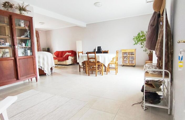CHARBONNEAU – MAISON FAMILIALE AU CALME, TOUT À PIED — photo 2