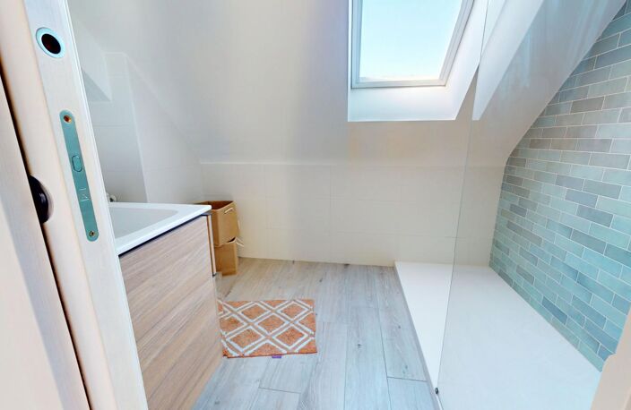 CHARBONNEAU – MAISON FAMILIALE AU CALME, TOUT À PIED — photo 4
