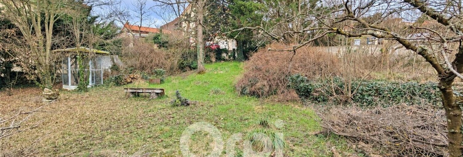 Terrain  618 m² à vendre à Aubière (63170)