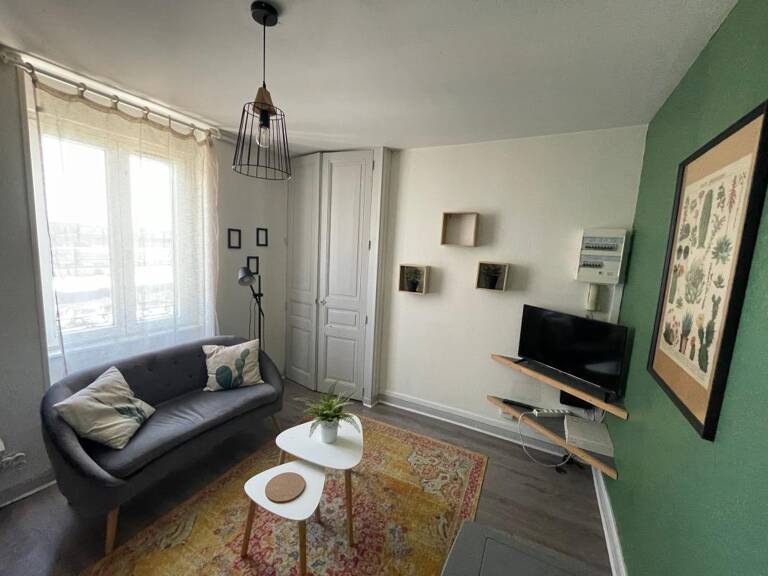 Appartement À Louer — photo 1