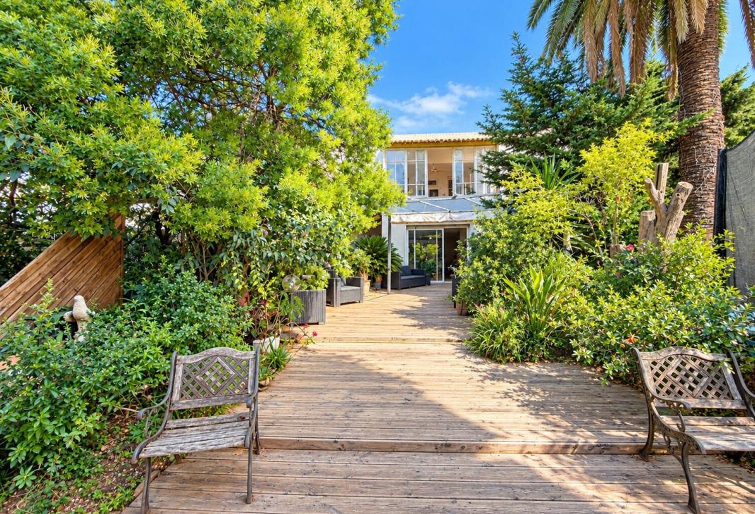 Maison atypique 179 m² – Terrain 615 m² – Haut Brunet, Toulon 83100 — photo 1