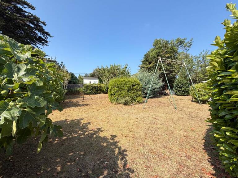 Terrain À Vendre — photo 1