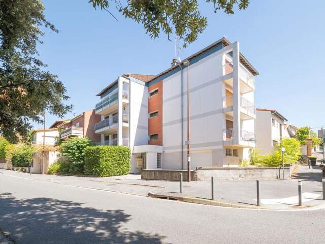 Toulouse bas Côte pavée appartement T3 avec terrasse, cellier et parking — photo du bien