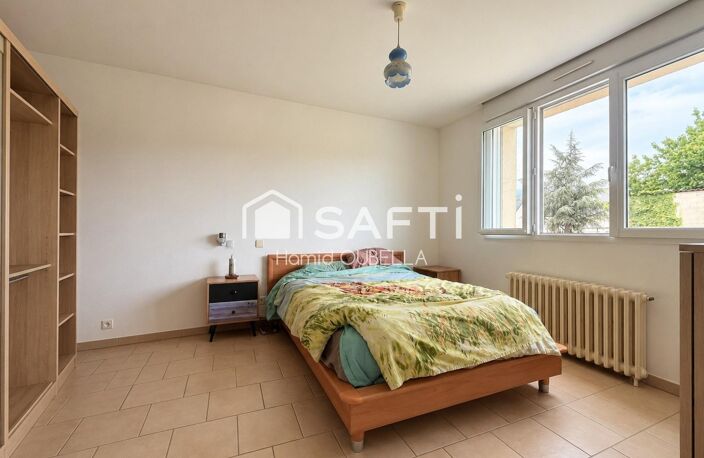 VAAS  Maison familiale de 113 m²  3 chambres  Terrain de 1 420 m² sans vis-à-vis  Sous-sol complet — photo 3