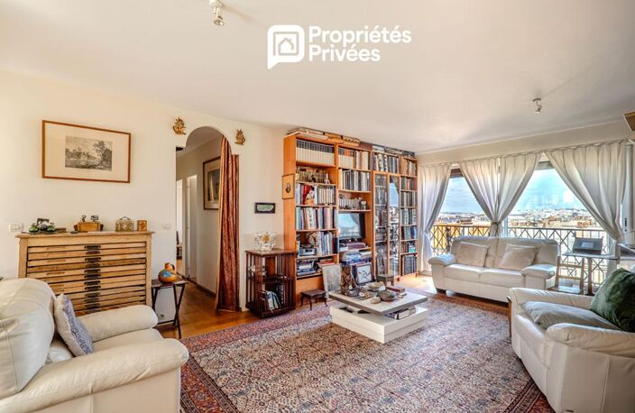Paris 15e - Montparnasse - Dernier étage  de 110 m² avec 3 chambres — photo 3