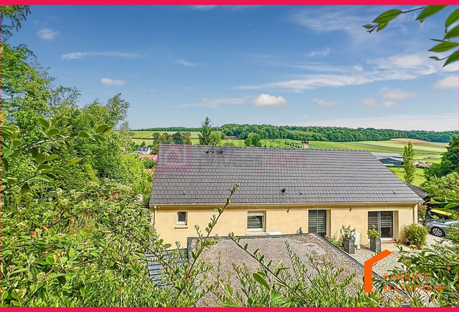 Maison de plain-pied à flanc de colline -128 m² avec vue sur la vallée - Terrain paysagé de 2 891 m² - Secteur des 7 Vallées — photo 1