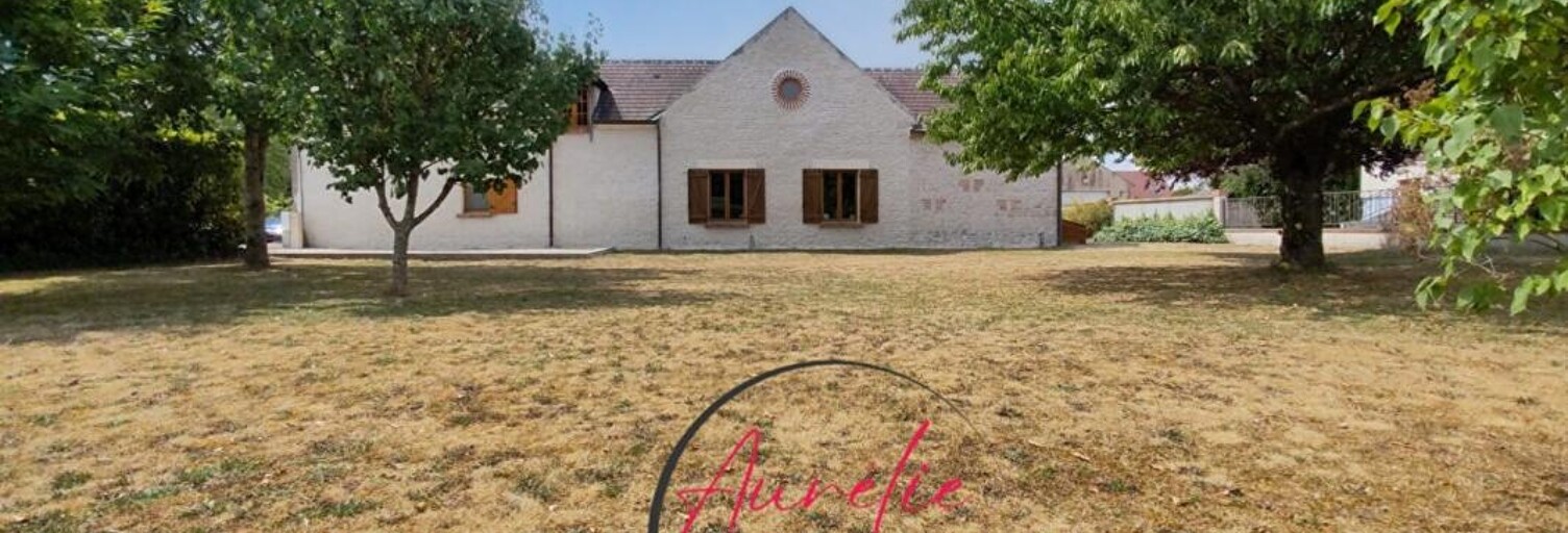 Maison 7 Pièces 224 m² à vendre à Neuville-aux-Bois (45170)