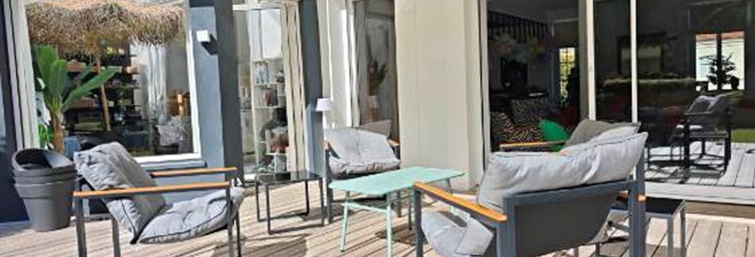 Maison 12 Pièces 256 m² à vendre à Saint-Étienne-au-Mont (62360)