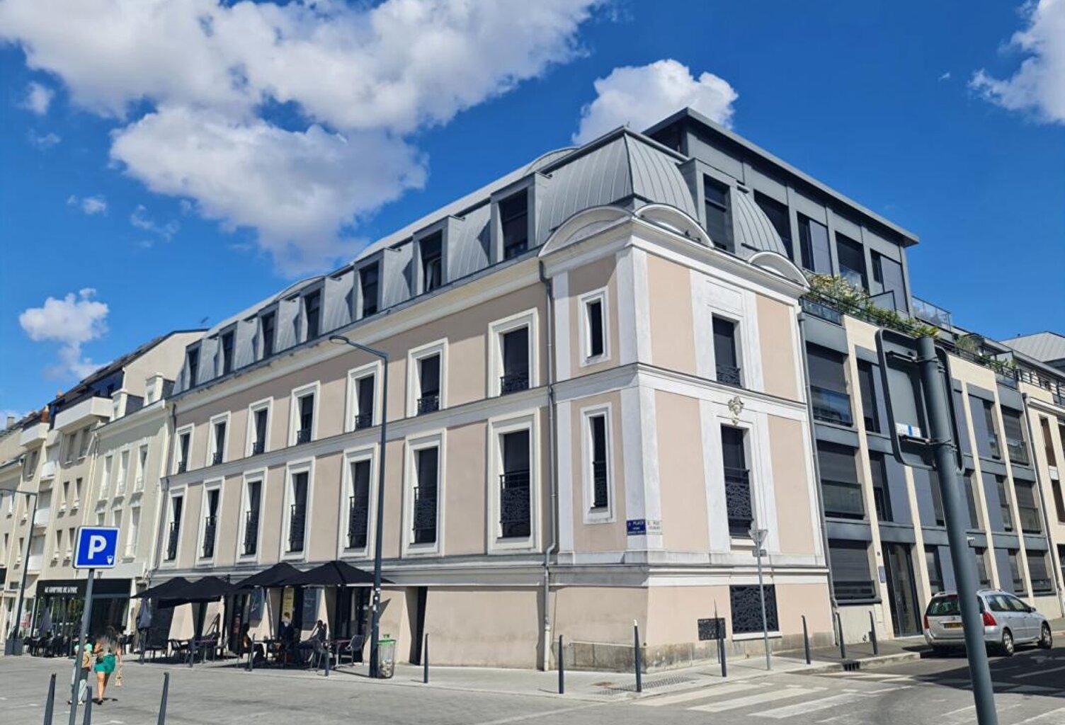 Exclusif Angers Centre T3 récent de standing de 80m2 avec 2 parkings — photo 1